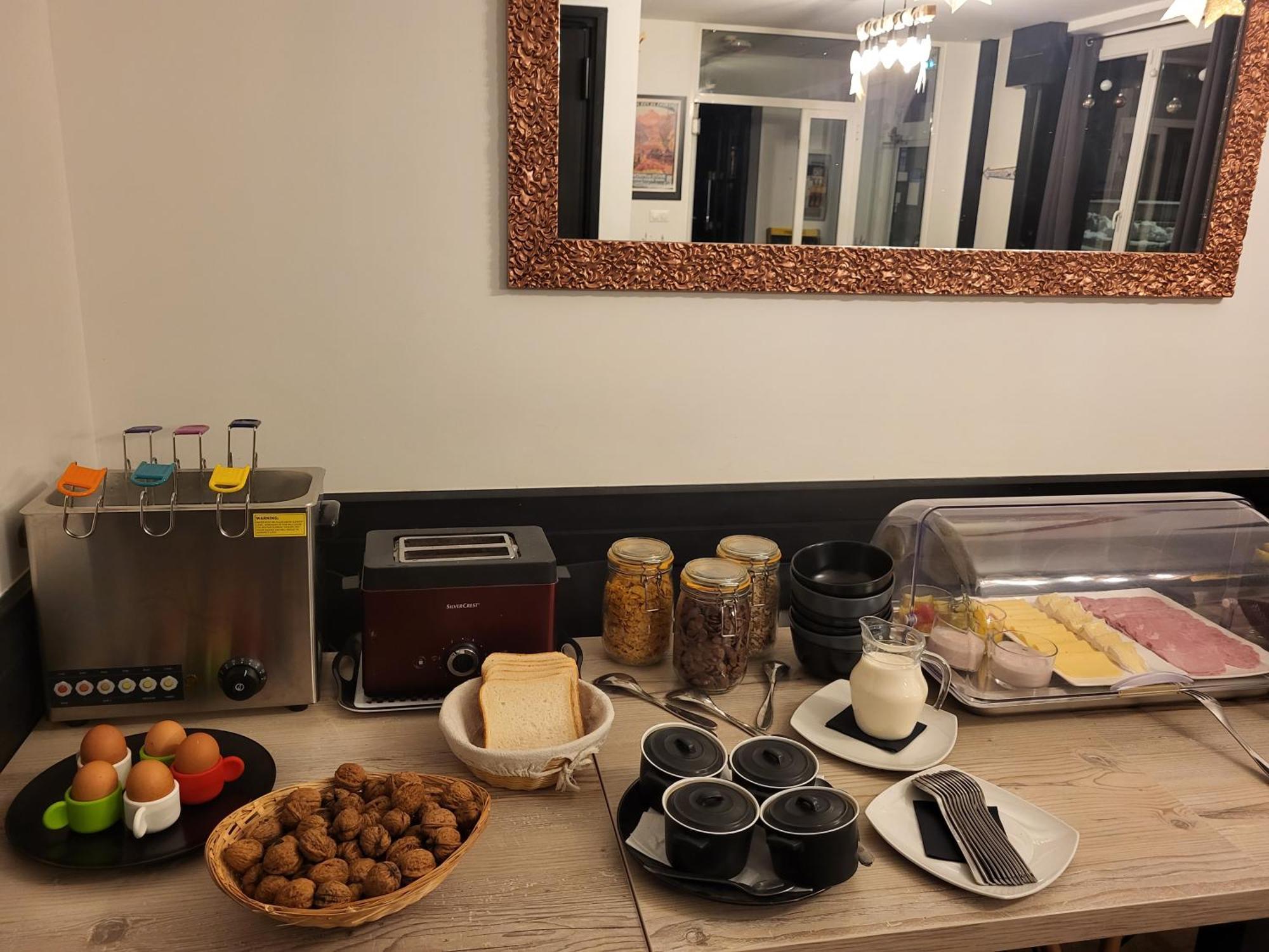 Alphée Hotel 3*